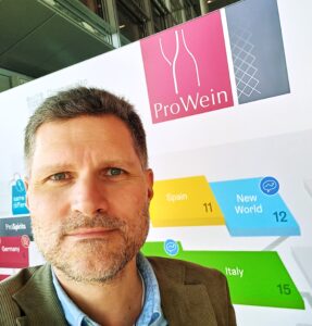 Dr. Klaus Postmann als Partner der ProWein 2027